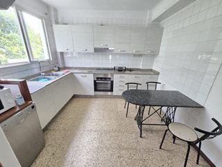 Location Maison  Camino camino riobóo. Estudiantes, casa sin terreno de 4 dormitorios en la salguiera