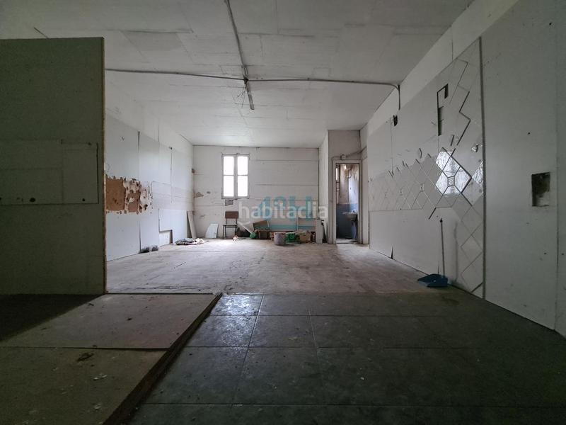 Foto 29d86468-db74-4f12-8c7f-5b12d9c18de1. Edifici a Ventiun Ourense