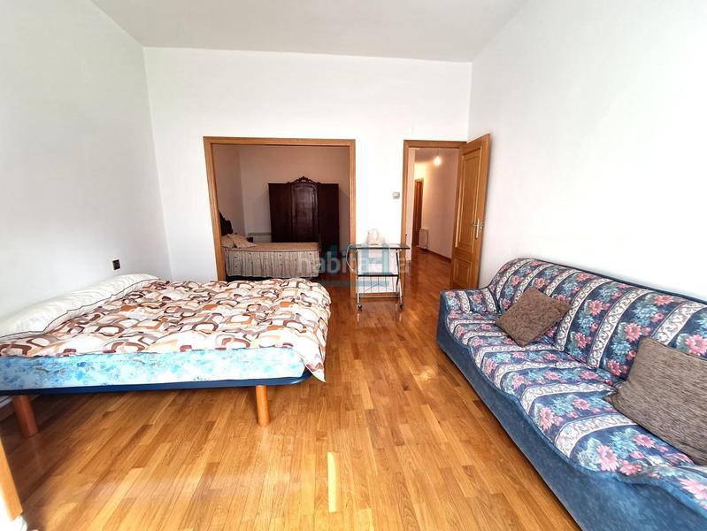 Foto ea2f43a4-a999-4e91-886b-0d2d8630079b. Appartamento con riscaldamento in Ventiun Ourense