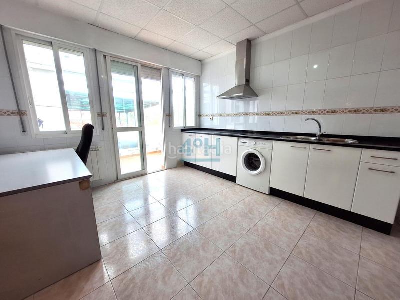 Foto e05f3eae-f421-46ad-a346-723a520d1213. Appartement avec chauffage dans Ventiun Ourense