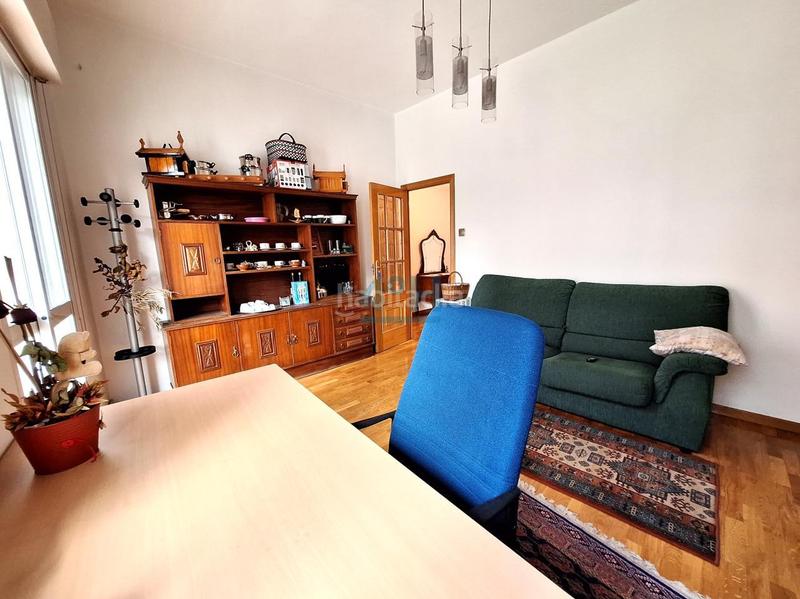 Foto 3f94f412-5f98-42d0-8b0f-0b7c4e371fff. Flat with heating in Ventiun Ourense