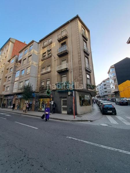 Foto 5a5b43e3-0ff6-44d9-98d5-81460cb8a237. Edificio in Couto Ourense