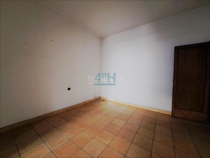 Foto fc35cc3d-e1c5-432e-9b9f-f840f8d15ec9. Edificio in Couto Ourense