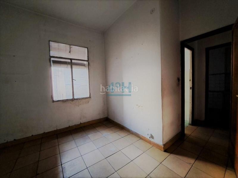 Foto 4f061aea-74a5-452f-952d-c47b33adceb2. Edificio en Couto Ourense