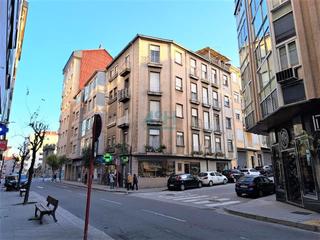 Edificio en Couto