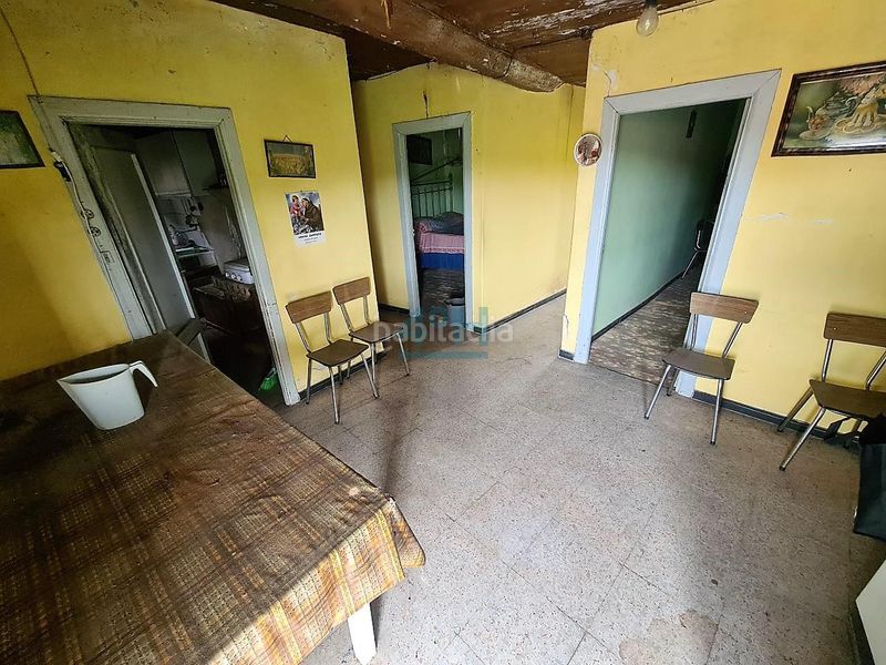 Foto ffa6b31e-846c-4322-b48a-d3038e7d0c20. Casa a Amoeiro