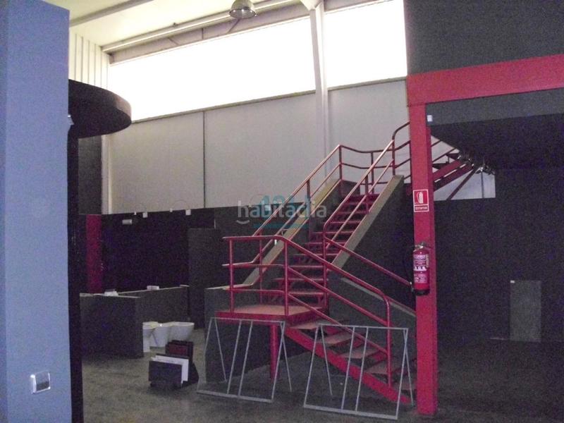 Foto bd8ec619-be1a-46f4-b906-48e66c587c0b. Affitto capannone industriale in San Cibrao das Viñas