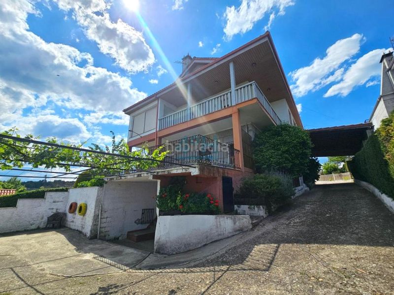 Foto b173fe96-4295-4cdb-a278-75e3080ef39b. Casa amb calefacció aparcament piscina a Barbadás