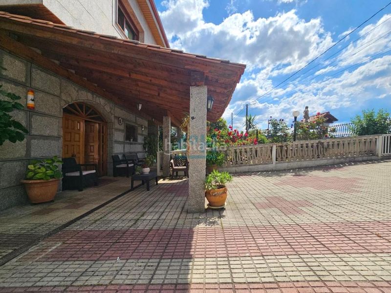 Foto bec7e3c2-0959-42df-bd66-fd3cc0864261. Casa amb calefacció aparcament piscina a Barbadás