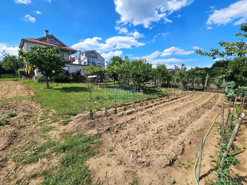 Foto dbebfa34-7e29-4557-8094-765f81328245. Casa amb calefacció aparcament piscina a Barbadás