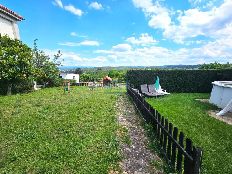 Foto f93497ee-c5a5-41a3-b067-2d9a78ee95eb. Casa amb calefacció aparcament piscina a Barbadás