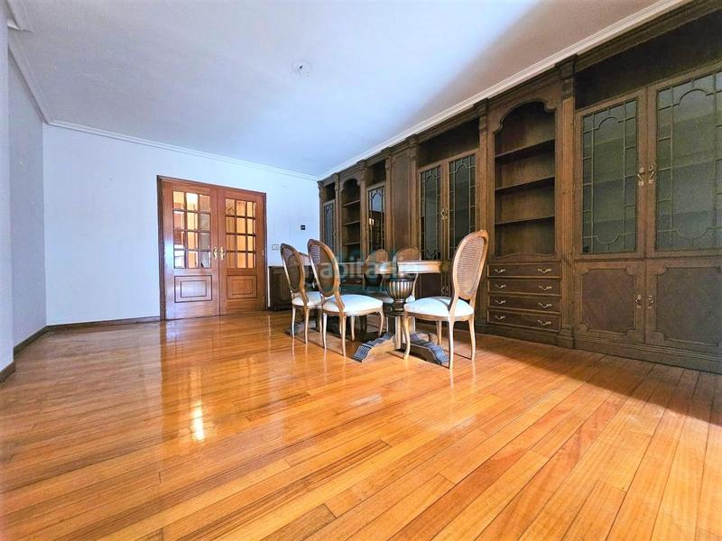 Foto d2a9c2e8-4360-45ba-bb28-d752037c8690. Appartement avec chauffage parking dans Posío Ourense