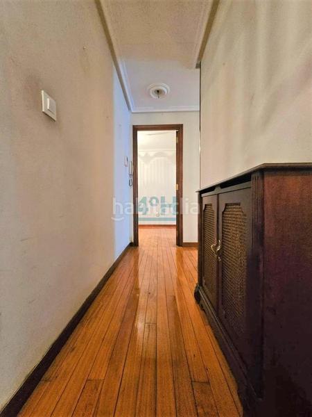 Foto 53a453ee-3b8a-4d42-97c1-b455ed4fee92. Piso en Posío Ourense