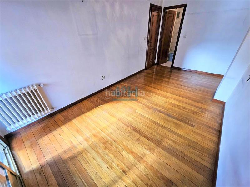 Foto b92af604-dc1a-446f-bb44-62ff9c11f2df. Piso en Posío Ourense