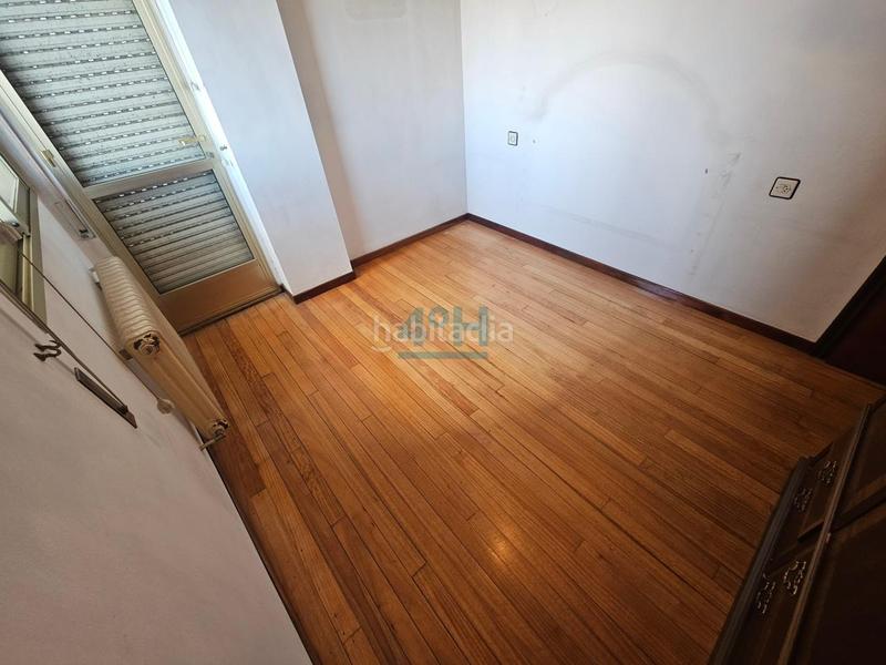 Foto ccd131f9-ef0e-418c-8b1c-4b5df43797b0. Piso en Posío Ourense