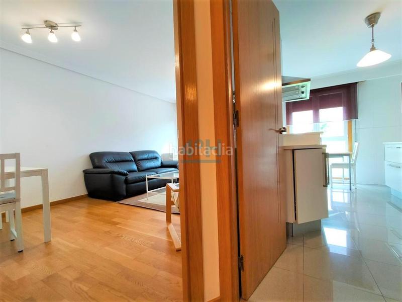 Foto 83ea0520-5a19-4a4c-9a48-0d59f57317fa. Alquiler apartamento en As Lagoas Ourense