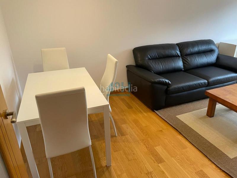 Foto 110871c4-2199-4ceb-ba33-1bf8972524a4. Rent apartment with heating parking in As Lagoas Ourense