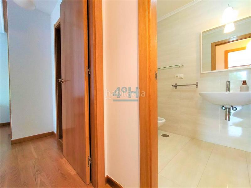 Foto 45c12d53-e2ea-4152-84d5-507ed3e504e0. Rent apartment with heating parking in As Lagoas Ourense