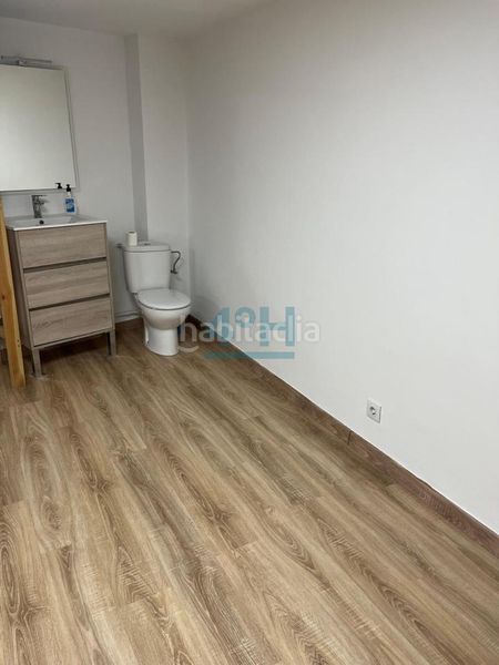 Foto fd8caab3-bbd8-464d-85df-02bc543cede7. Büro in Centro Ourense