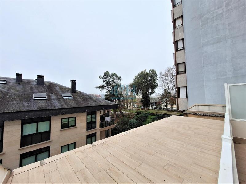 Foto 2fd1996d-3576-48f2-a64e-4ecf2527c9f0. Apartment with heating parking in Centro Ourense