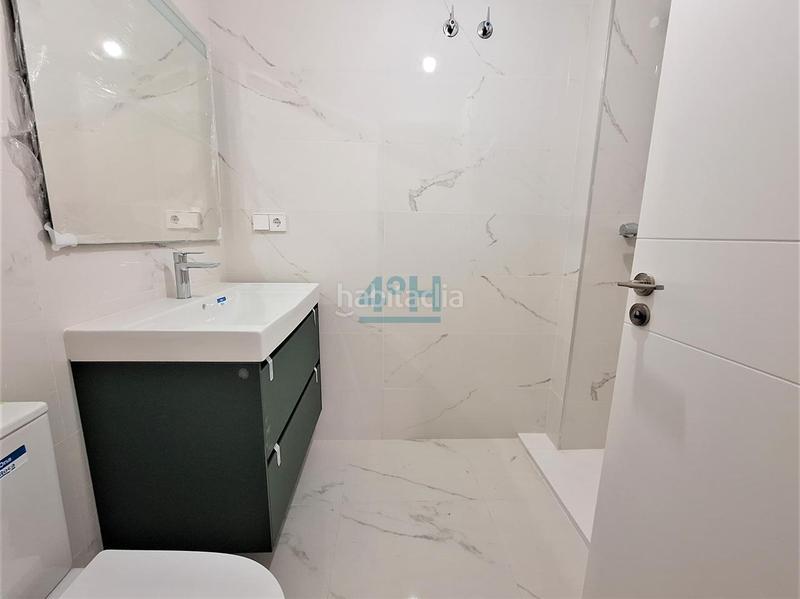 Foto 59c1c55c-3168-434b-9abd-60cd1df0f430. Apartment with heating parking in Centro Ourense