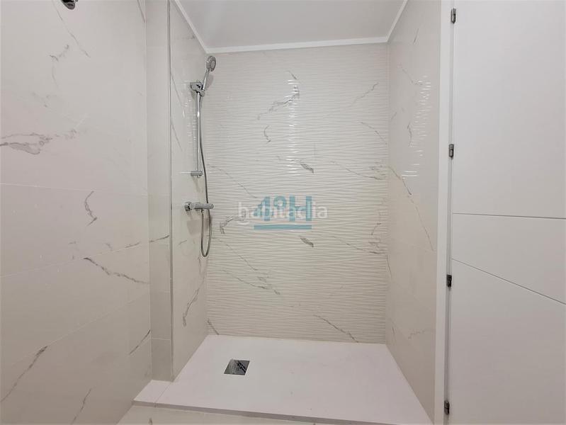 Foto 88e0287e-86ca-4492-bc71-261081430f87. Apartment with heating parking in Centro Ourense