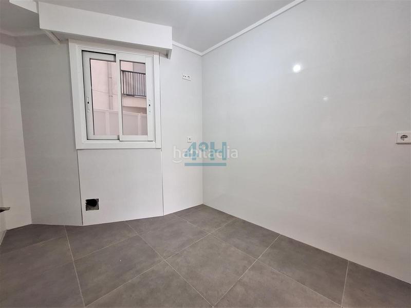 Foto 1643e4fd-2b99-4c7e-8429-2d6dd9bdccf6. Piccolo appartamento con riscaldamento parcheggio in Ourense