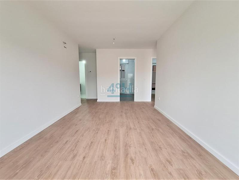 Foto 62022421-bc90-4705-a951-c29a003ef866. Piccolo appartamento con riscaldamento parcheggio in Ourense