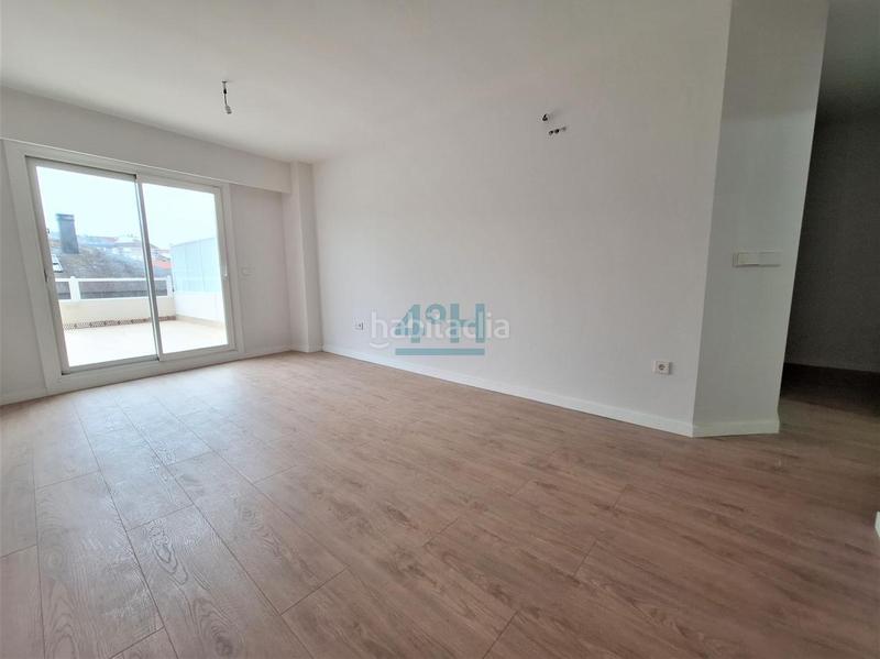 Foto ea6a4df5-0db6-4295-ac06-e9766d7c7e58. Piccolo appartamento con riscaldamento parcheggio in Ourense