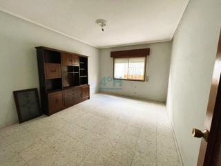 Etagenwohnung in Couto