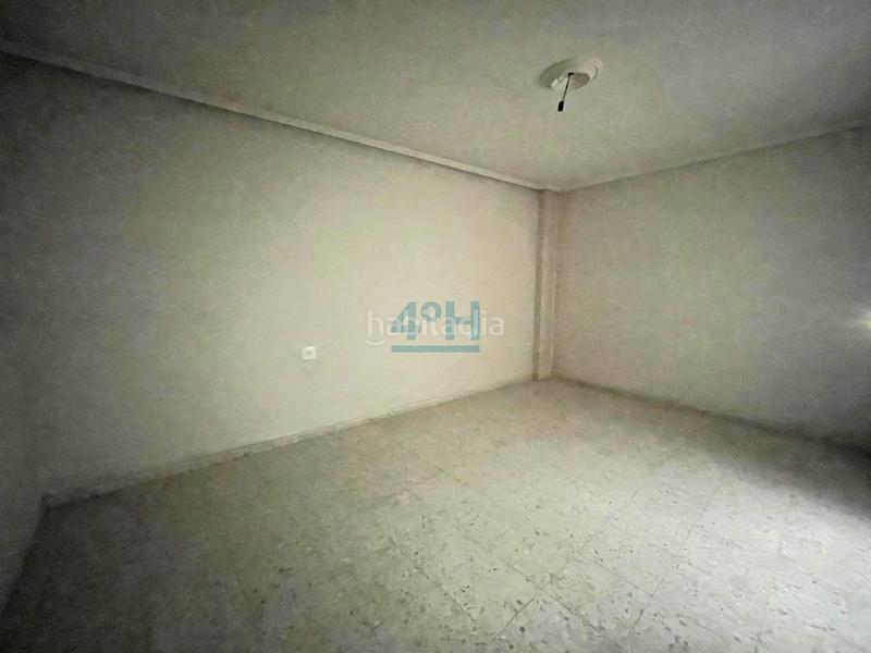 Foto 745cf8e9-aa31-46e9-9ef0-7555d72b762a. Piso en Couto Ourense