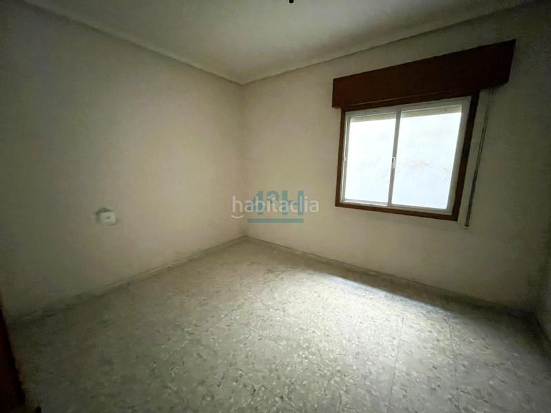 Foto c85a67fd-50fc-4ede-88bf-4a8f0e3ee292. Piso en Couto Ourense