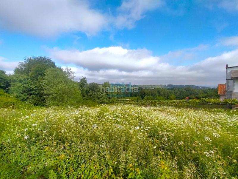 Foto ff02f70c-ad2d-4fa0-836f-57c15c5f61e8. Terreno residencial en Taboadela