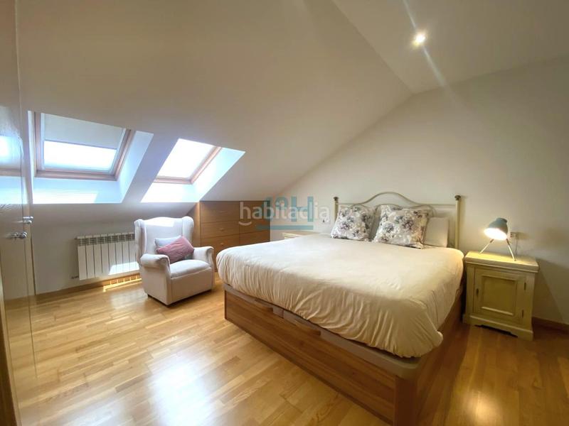 Foto 7c17ff48-9dbd-4762-9e63-aee8c9b9d29e. Duplex con riscaldamento parcheggio in San Cibrao das Viñas