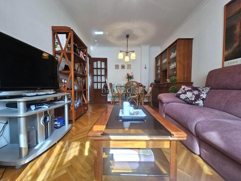 Foto 53e50466-f777-4658-a085-afdff3eada34. Dúplex amb calefacció aparcament a Barbadás