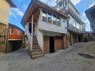 Casa adossada a Barbadás