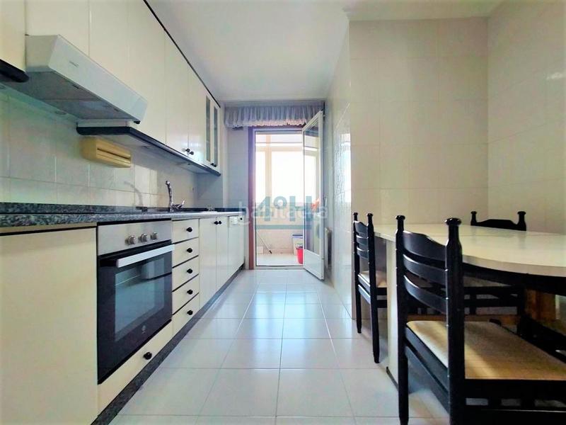 Foto 4290a0a2-30de-49d4-a598-469e13ff3cc9. Appartamento con riscaldamento parcheggio in Mariñamansa Ourense