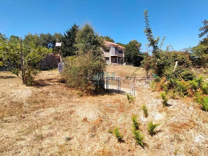 Foto cab5ca1a-1394-4848-893e-b6790098ea1b. Terreno residencial en Coles
