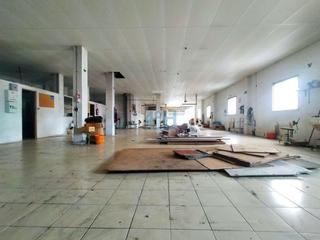 Lloguer Local Comercial a Barbadás