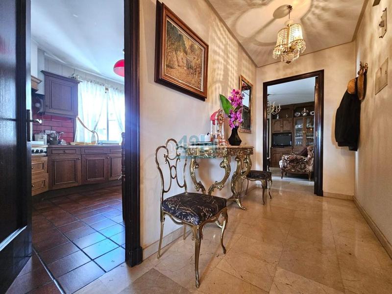 Foto 9152b119-1cc0-49ae-8dd2-b00a62000fae. Appartement avec chauffage parking dans Centro Ourense