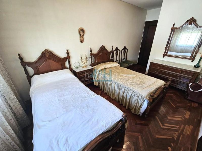 Foto f9c2ae5e-c274-458a-bc28-440cac6be7f2. Appartement avec chauffage parking dans Centro Ourense