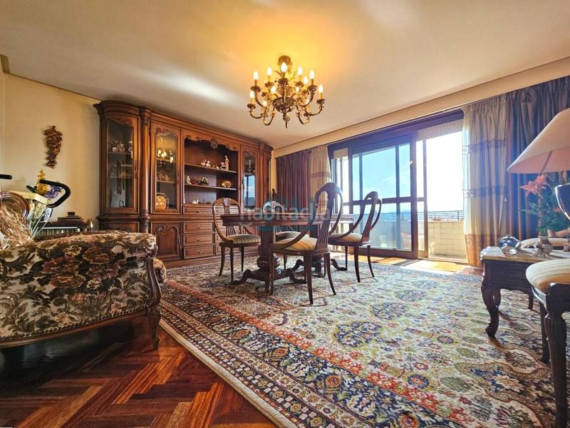 Foto fefdd5a0-33b1-4bbf-8637-aeaf1b93cb26. Flat with heating parking in Centro Ourense