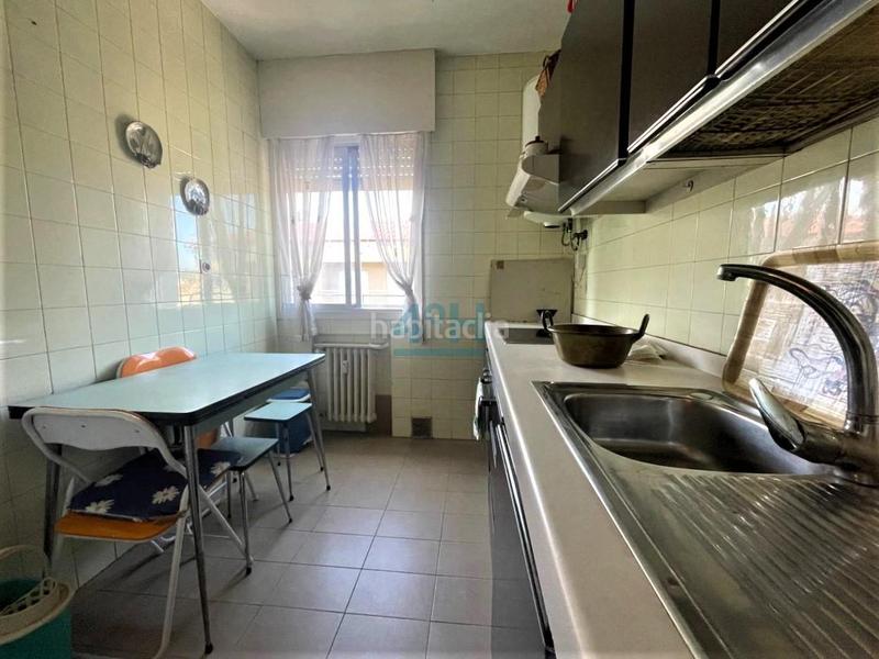 Foto e621f22e-2e99-4f4e-a687-72153bff7662. Appartement avec chauffage parking dans As Lagoas Ourense