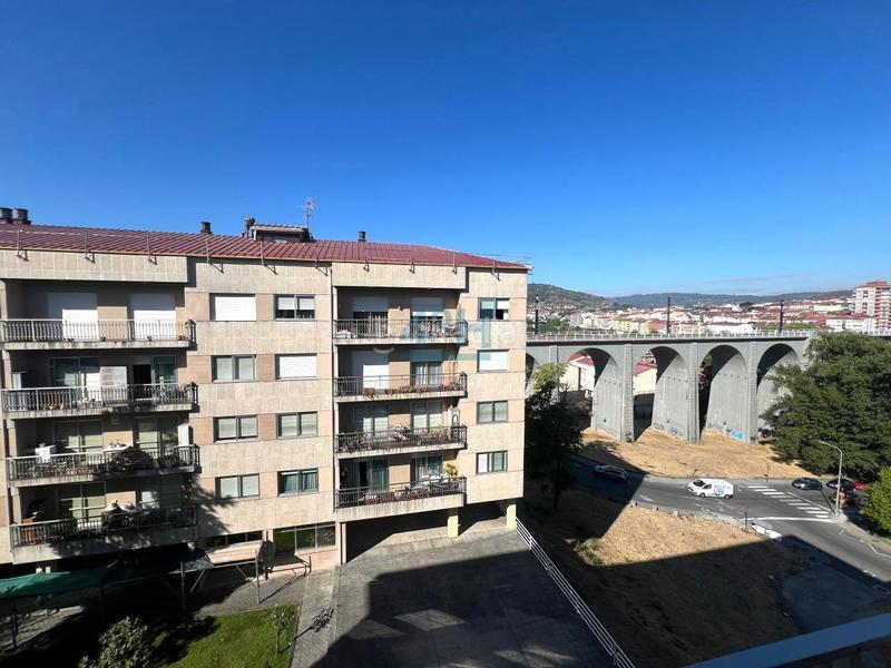 Foto 81837646-e329-4979-bebb-552136dffaaa. Piso en As Lagoas Ourense