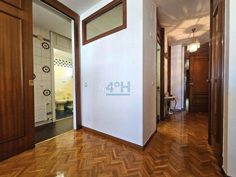 Foto f1aaffb8-8c01-47c5-94f5-b690f823f10b. Miete appartement mit heizung in Casco Viejo Ourense