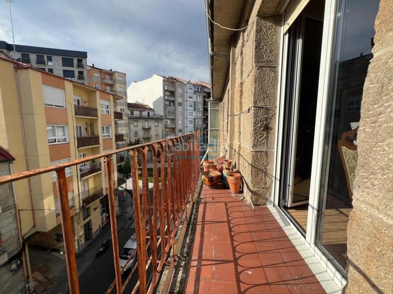 Foto a49bc06f-6da4-4660-81f9-f0d8cc13b6b0. Pis amb aparcament a A Carballeira Ourense