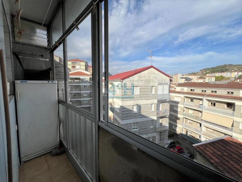 Foto f39023a0-4cd9-4a8a-ab16-b0a202f99412. Pis amb aparcament a A Carballeira Ourense