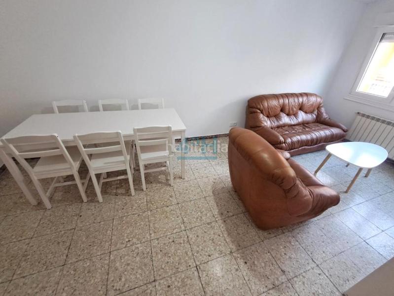 Foto 15f1f4dc-09c8-4ad5-84c1-fca60d5e8fc8. Rent flat with heating in Universidad Ourense