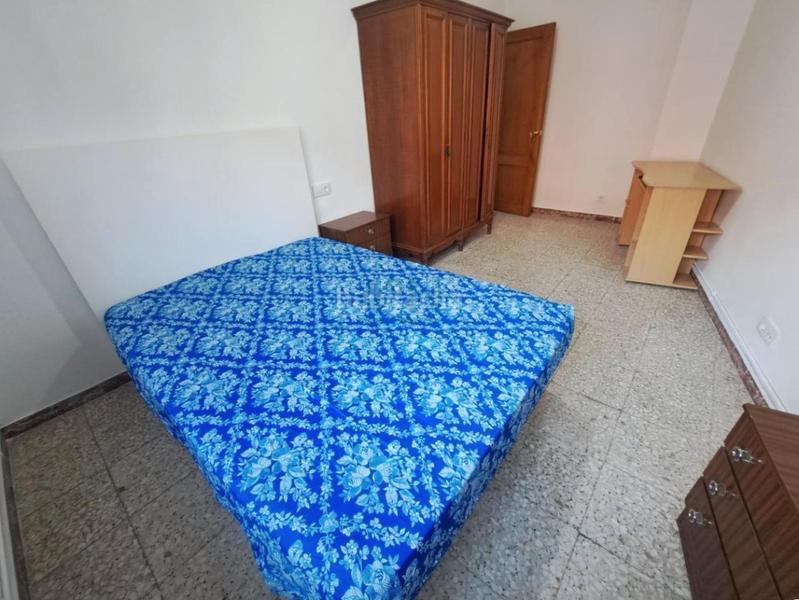 Foto 444e0367-f2ac-46c4-8a70-57e0d55f3442. Rent flat with heating in Universidad Ourense