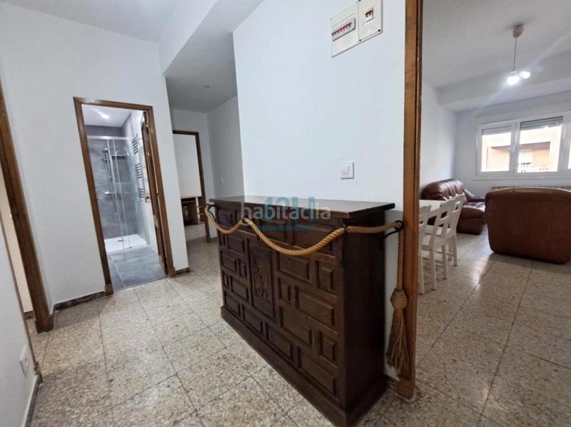 Foto 4b3c5bd5-1a05-46dc-a08a-bbfaf1c03c6b. Rent flat with heating in Universidad Ourense